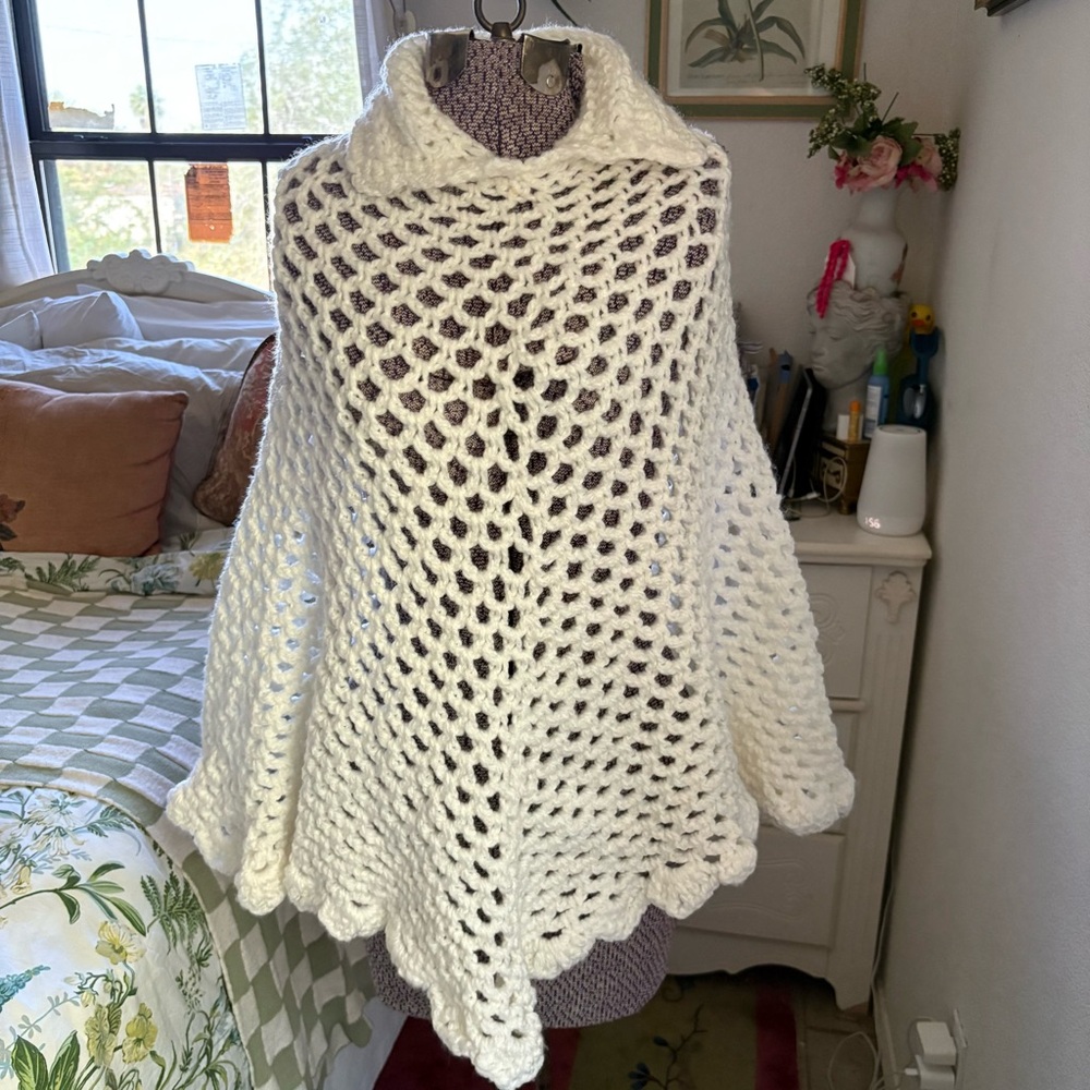 Vintage Knit Poncho with Collar